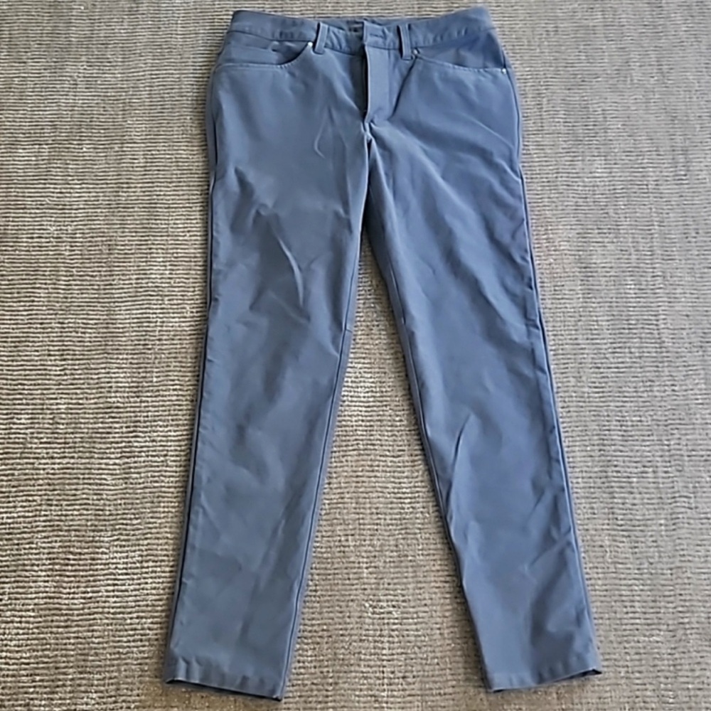 Lululemon Pants Blue Almost new 30x30